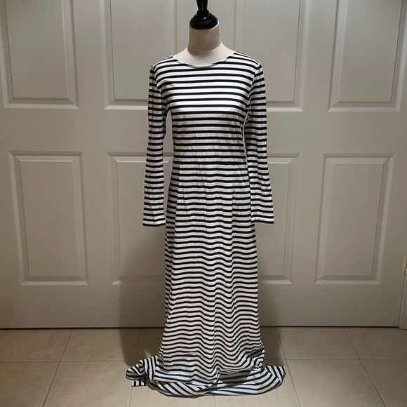 J. Crew navy and white striped long sleeve dress size 6 costal chic - Picture 1 of 3